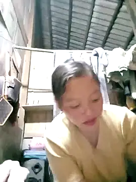 Snapshot of Minkine022 chatting on December 22, 2025, 1:06 am Minkine022 online show from December 22, 2025, 1:06 am