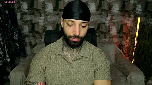 MasculineGuy99 online show from January 13, 2026, 7:34 am