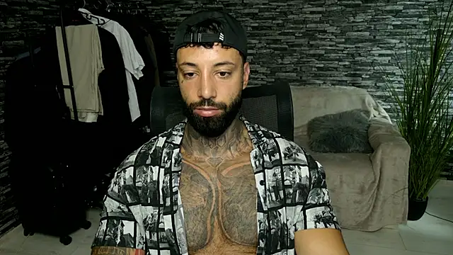 MasculineGuy99 online show from July 8, 2026, 10:16 am