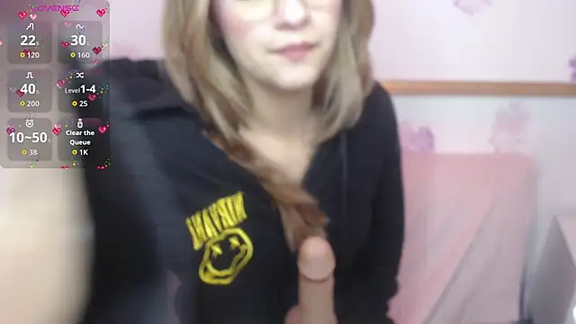 Snapshot of Alyy_cute_ chatting on October 12, 2025, 2:13 am Alyy cute online show from October 12, 2025, 2:13 am