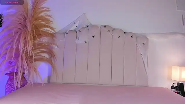 Thiago Connor21 online show from October 31, 2025, 5:42 pm