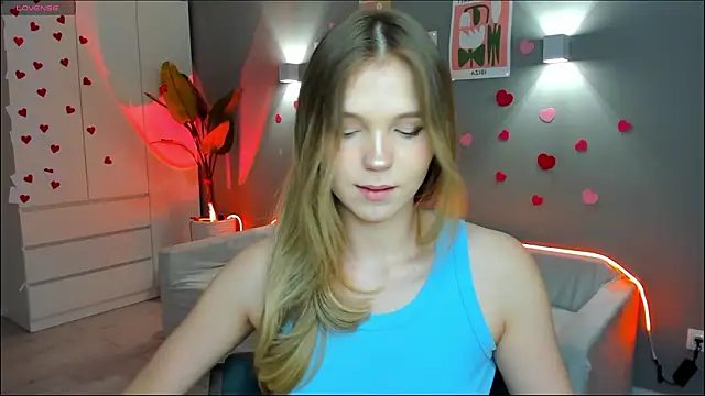 Snapshot of linakorvin chatting on February 12, 2026, 1:33 pm linakorvin online show from February 12, 2026, 1:33 pm