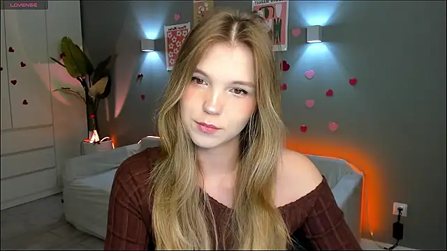 Snapshot of linakorvin chatting on February 21, 2026, 1:13 pm linakorvin online show from February 21, 2026, 1:13 pm