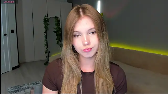 linakorvin online show from April 14, 2026, 1:27 pm