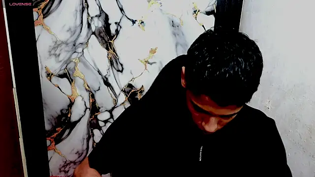 Im david02 online show from February 28, 2026, 3:50 am