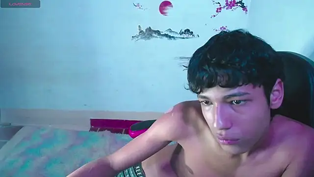 Im david02 online show from October 23, 2025, 7:34 pm