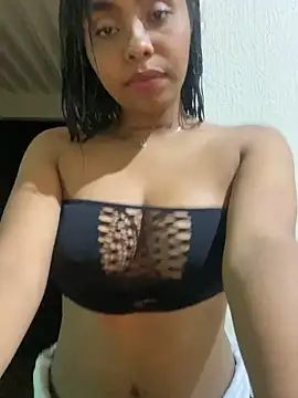 Snapshot of Itanydiorr chatting on October 10, 2025, 11:27 pm Itanydiorr online show from October 10, 2025, 11:27 pm