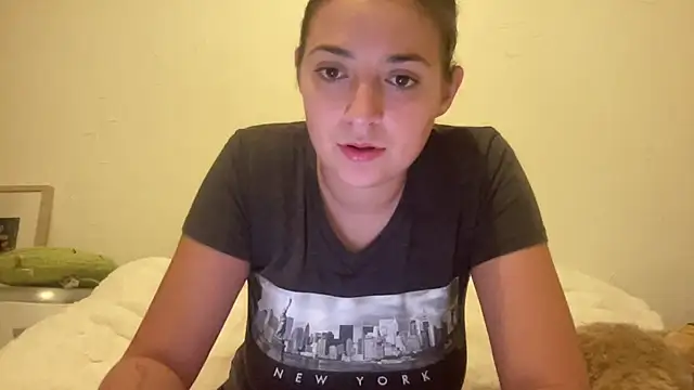 Snapshot of looloopaul chatting on November 16, 2025, 8:57 pm looloopaul online show from November 16, 2025, 8:57 pm