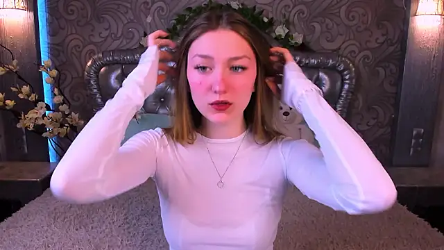 AngelAnabelle online show from February 2, 2026, 8:41 pm