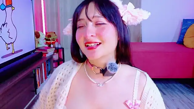 tiramesusuu online show from February 11, 2026, 11:04 pm