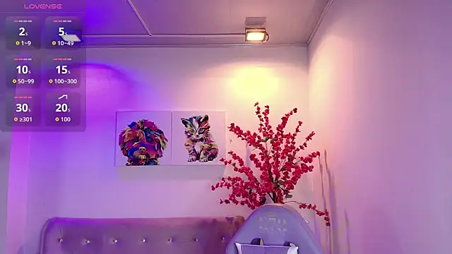 Snapshot of Summer_miller chatting on January 7, 2026, 11:37 am Summer miller online show from January 7, 2026, 11:37 am