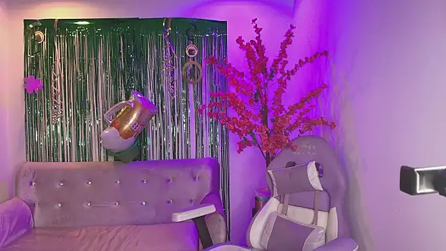 Summer miller online show from March 17, 2026, 11:35 am