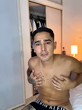 Snapshot of Perrys1502 chatting on October 5, 2025, 7:54 am Perrys1502 online show from October 5, 2025, 7:54 am