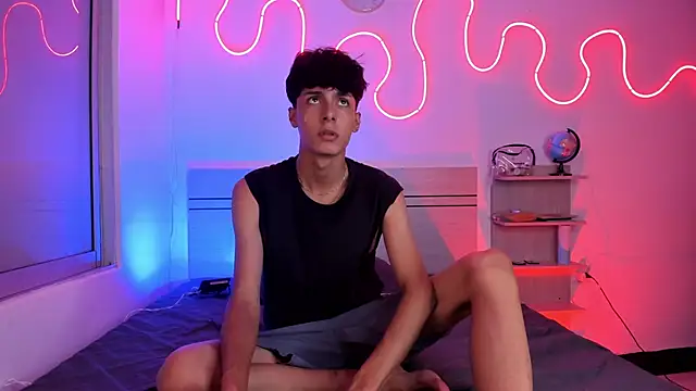 luccas ferreira online show from October 28, 2025, 7:13 pm