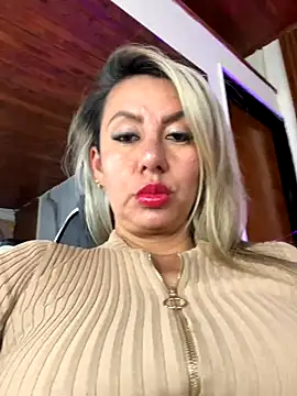 GisellTorres36 online show from November 30, 2025, 2:56 am