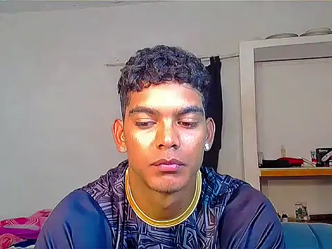 theMyke101 online show from June 12, 2026, 3:32 pm