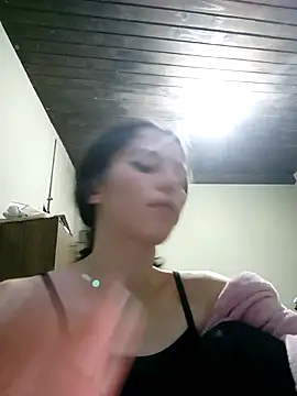 alicemoon24 online show from October 2, 2025, 9:01 am