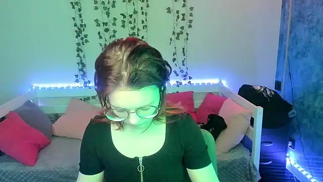 shy elina01 online show from January 10, 2026, 9:26 am