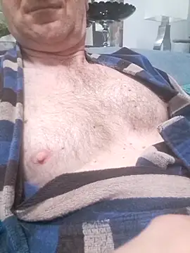 Snapshot of Vintermelon2 chatting on February 24, 2026, 6:47 am Vintermelon2 online show from February 24, 2026, 6:47 am