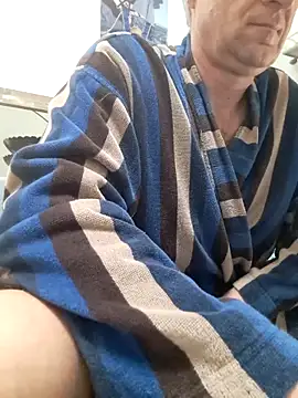 Snapshot of Vintermelon2 chatting on March 1, 2026, 6:57 am Vintermelon2 online show from March 1, 2026, 6:57 am