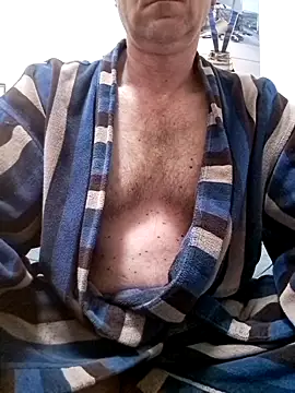 Snapshot of Vintermelon2 chatting on February 22, 2026, 6:16 am Vintermelon2 online show from February 22, 2026, 6:16 am