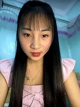 banlinh004 online show from November 1, 2025, 3:39 pm