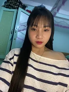 banlinh004 online show from March 12, 2026, 4:00 pm