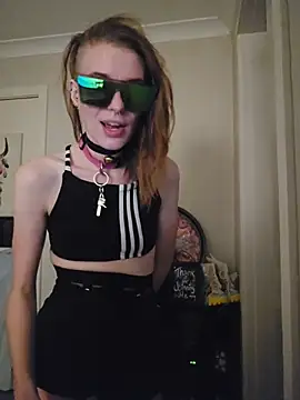 lonely Cosplay chick online show from December 14, 2025, 12:11 pm