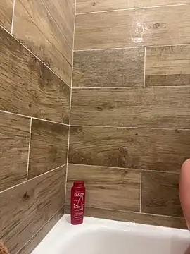 bebecita x online show from December 18, 2025, 1:59 pm