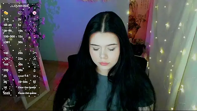 Mona Esty online show from July 5, 2026, 6:09 am