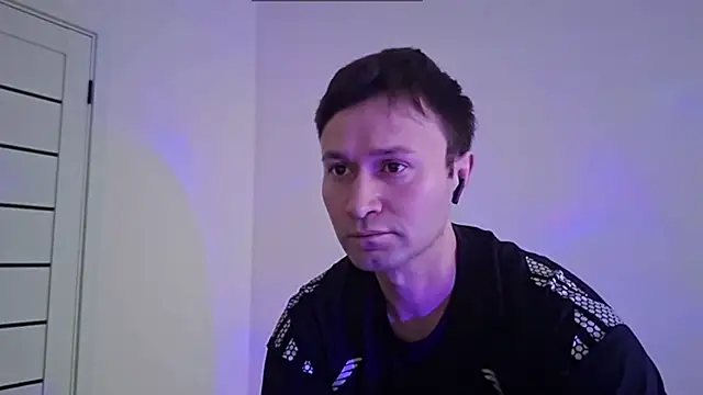 Snapshot of Rustim2000 chatting on January 13, 2026, 11:14 am Rustim2000 online show from January 13, 2026, 11:14 am