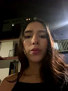 naho val online show from October 16, 2025, 4:32 am