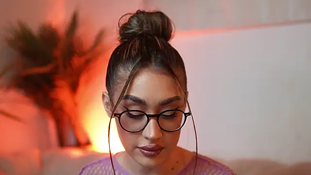 AileenKiss online show from March 26, 2026, 9:13 pm