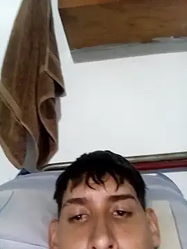 Snapshot of Luisneljc chatting on January 8, 2026, 2:12 pm Luisneljc online show from January 8, 2026, 2:12 pm