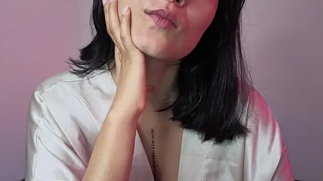 Qadeshoficial online show from April 2, 2026, 12:23 pm