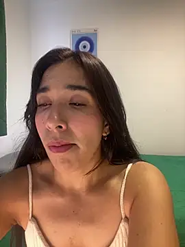 SabrinaEvanss  online show from April 14, 2026, 9:31 pm