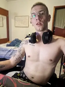 Snapshot of SweetGoodBoy22 chatting on November 11, 2025, 11:09 pm SweetGoodBoy22 online show from November 11, 2025, 11:09 pm