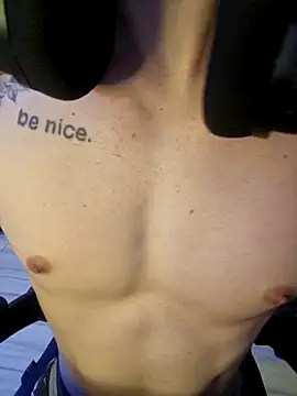 Snapshot of SweetGoodBoy22 chatting on October 12, 2025, 9:16 pm SweetGoodBoy22 online show from October 12, 2025, 9:16 pm