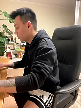 latava online show from November 21, 2025, 4:06 pm