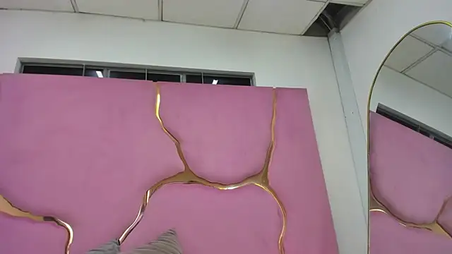 Violeta Koch69 online show from October 14, 2025, 2:28 pm