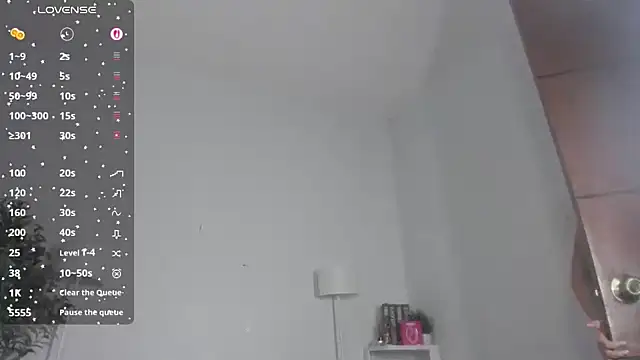 Im YourDream Barbie online show from April 25, 2026, 6:49 pm