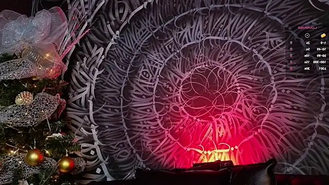 dahlia darkwood online show from January 7, 2026, 3:33 am