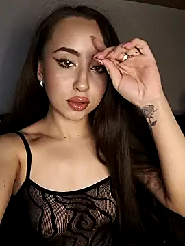 adacgrey online show from October 11, 2025, 3:35 pm