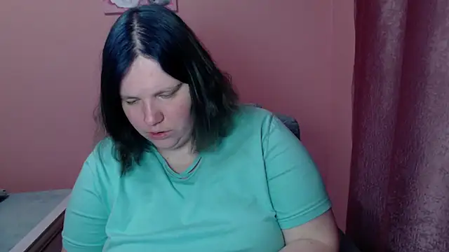  alexandra ray  online show from April 15, 2026, 11:05 am