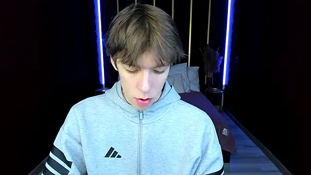 Snapshot of MarkBranston chatting on February 22, 2026, 10:39 am MarkBranston online show from February 22, 2026, 10:39 am