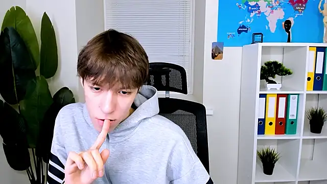 Snapshot of MarkBranston chatting on February 6, 2026, 11:06 am MarkBranston online show from February 6, 2026, 11:06 am