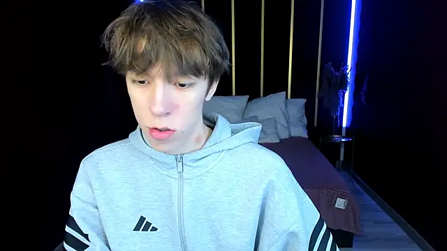 Snapshot of MarkBranston chatting on March 2, 2026, 10:44 am MarkBranston online show from March 2, 2026, 10:44 am