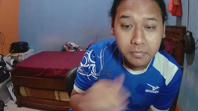 Snapshot of latexidn chatting on February 17, 2026, 6:49 pm latexidn online show from February 17, 2026, 6:49 pm