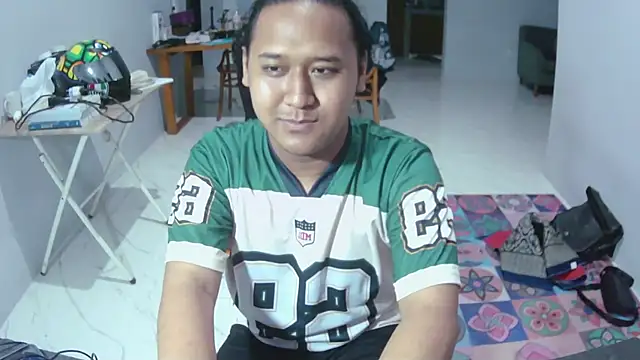 Snapshot of latexidn chatting on February 28, 2026, 10:42 pm latexidn online show from February 28, 2026, 10:42 pm