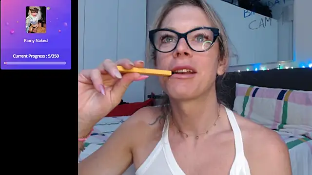 Spicypamy online show from June 25, 2026, 3:06 pm